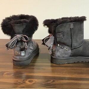 UGG Brown Ankle Boots with Fur Trim